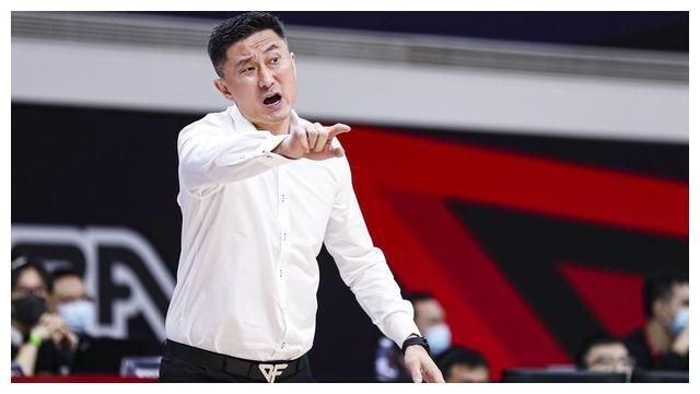 无法隐藏的本能偷拍